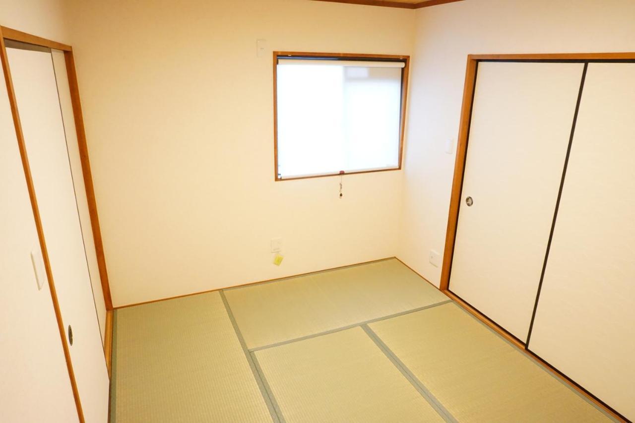 Syoga A House, Next To Natural Park Osaka Exterior photo